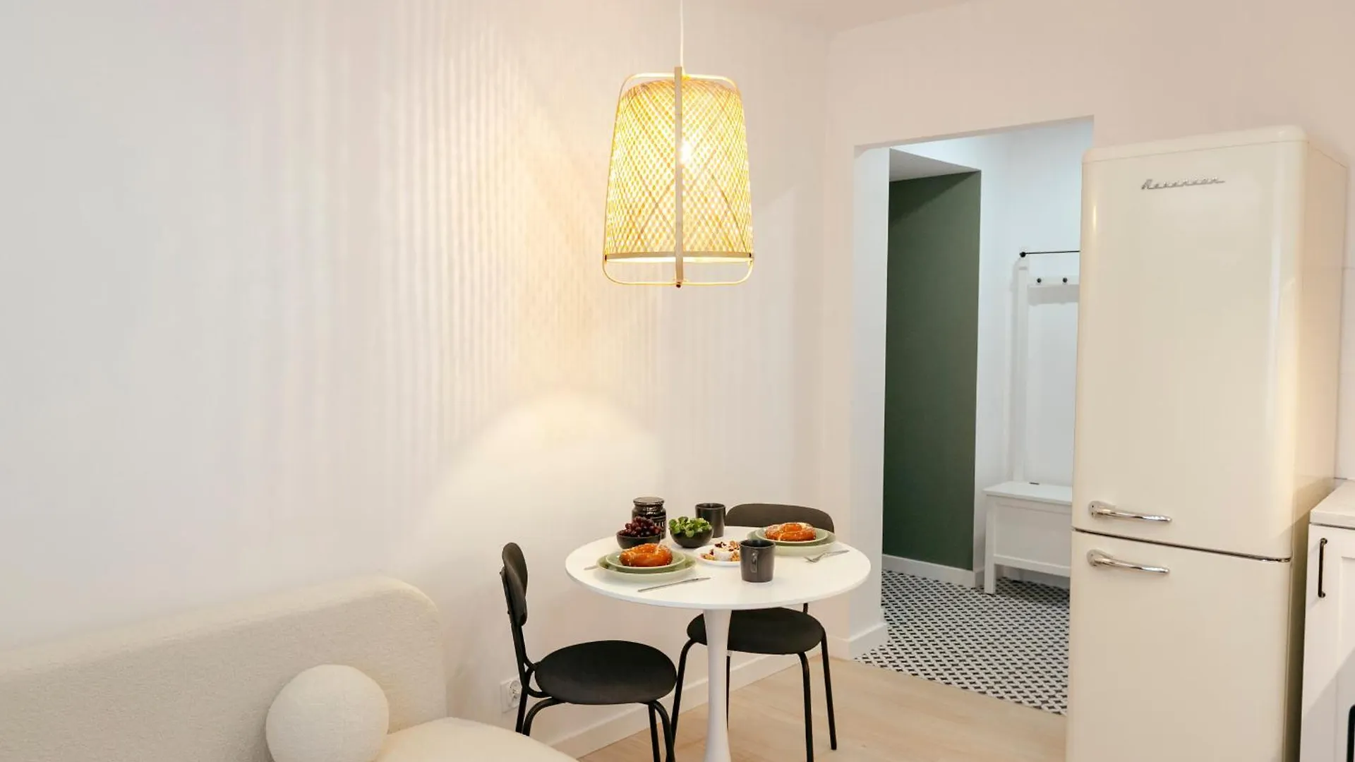 Apartman Pulawska 11 -Prywatny Apartament 4 Osobowy W Centrum Warszawy - Better Rental Varsó
